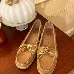 Size 8 Sperry Top Sider loafers
